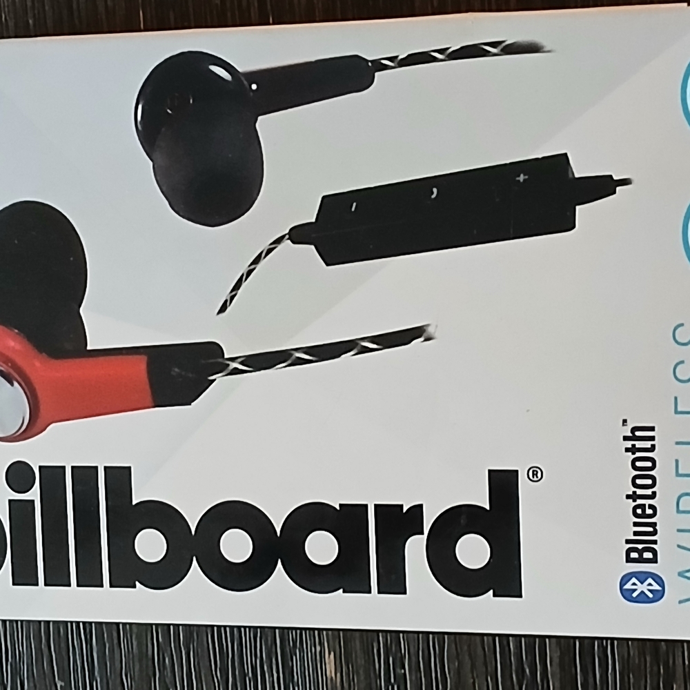 Black Earbud Headphones with In-Line Control